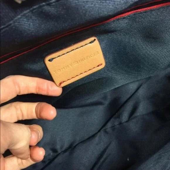 Tommy Hilfiger Canvas Tote Bag - Picture 7 of 8